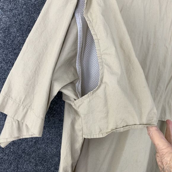 Reel Legions Performance Vented Fishing Shirt Men M Tan Pockets Short Sleeves - Picture 12 of 13